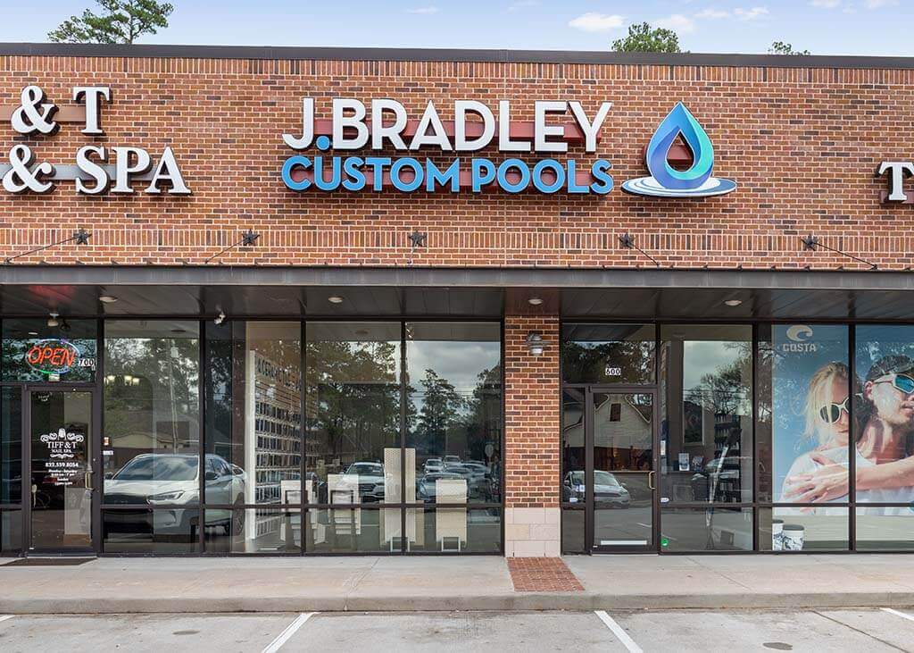 J.Bradley Custom Pools pool builders houston